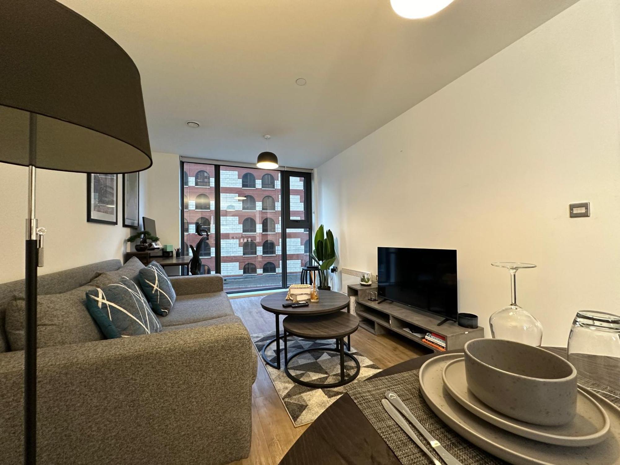 Cozy City Centre Apartment With Free Parking And Free Gym Birmingham Bagian luar foto